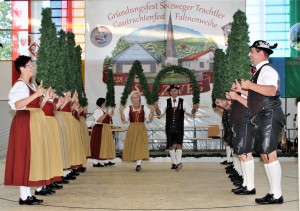 90-jähriges Gründungsfest mit Fahnenweihe