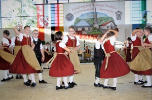 90-jähriges Gründungsfest mit Fahnenweihe