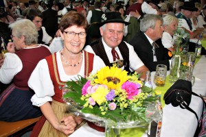 90-jähriges Gründungsfest mit Fahnenweihe